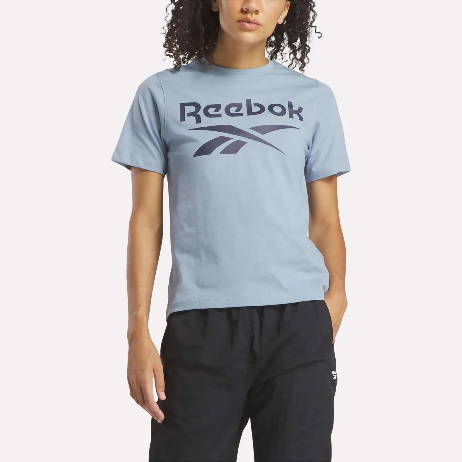 REEBOK - Short Sleeve T-Shirt — imagen 1